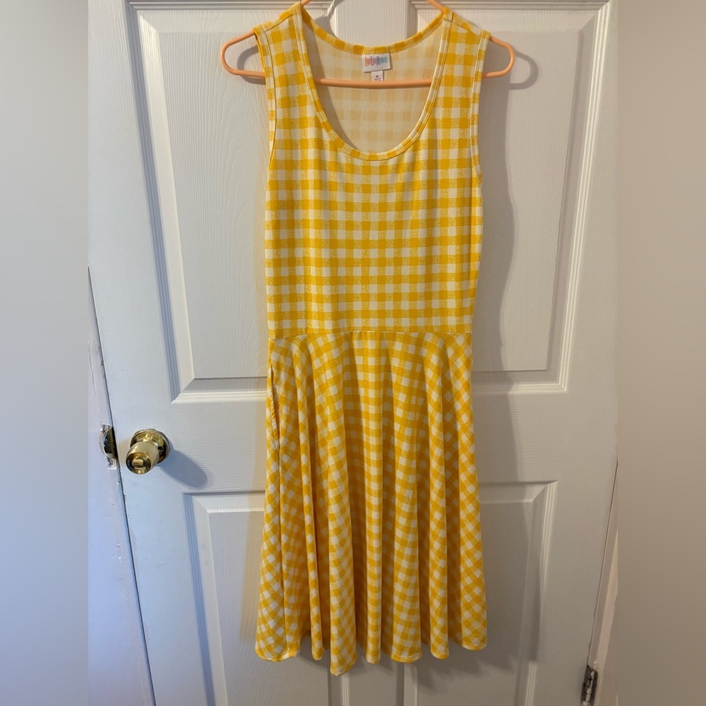 LuLaRoe Woman Yellow Plaid dress